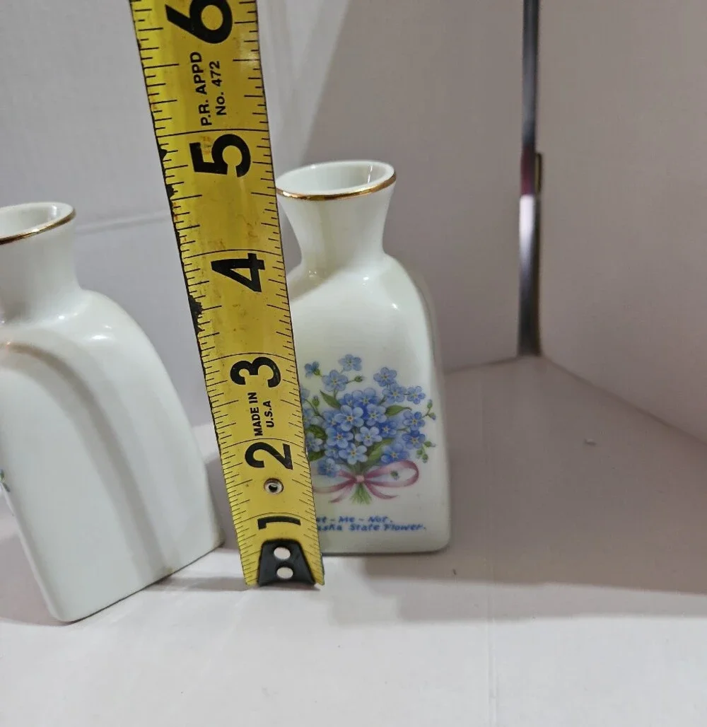 Classic White Porcelain Forget-Me-Not Bud Vases - Set of 2